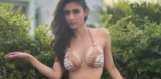 एक्ट्रेस मौनी रॉय एक्टिंग के बाद बिजनेस में हाथ आजमा रही Screenshot 2023-06-07 180950