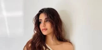 कभी रिश्ते को लेकर चर्चा में रहीं, अब स्टाइल बटोर रहा है सुर्खियां miesha-cut-out-dress