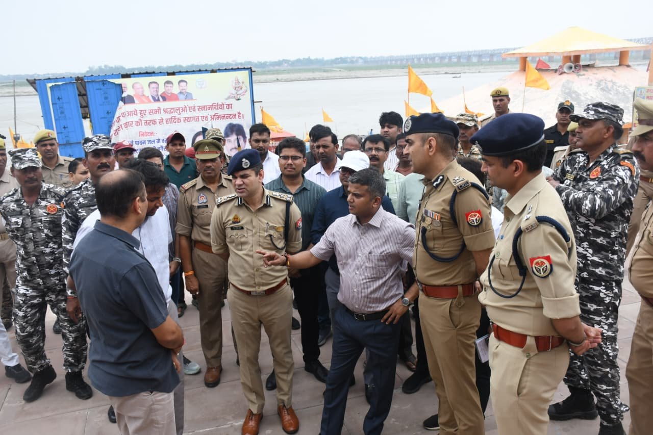 कांवड़ यात्रा की तैयारियों का पुलिस आयुक्त व जिलाधिकारी ने लिया जायजा