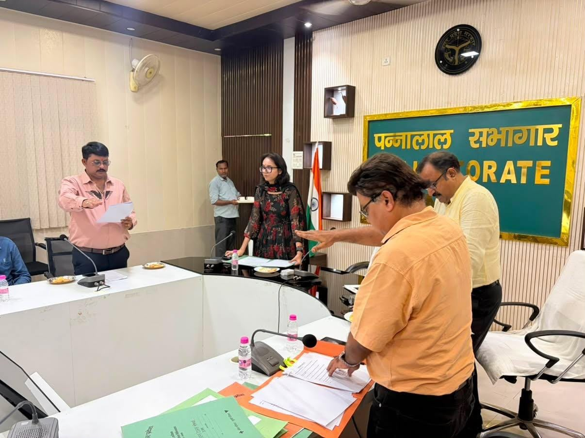 इंडियन रेड क्रॉस सोसायटी की नई कार्यकारिणी ने ली शपथ, अमित मिश्रा बने सभापति