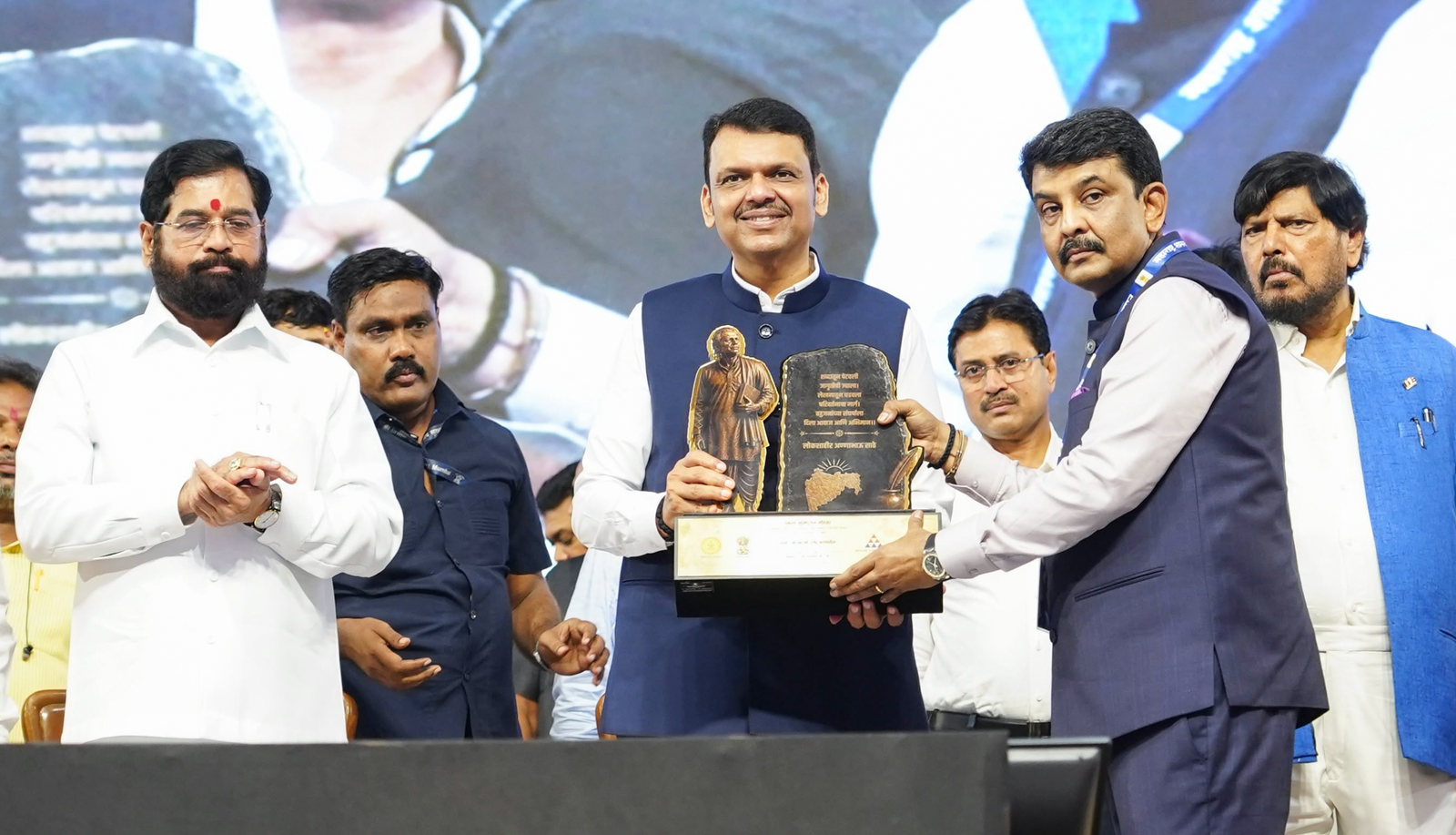चिराग नगर में बनेगा अन्ना भाऊ साठे का विश्वस्तरीय स्मारक, जुलाई 2029 तक निर्माण पूरा करने का लक्ष्य