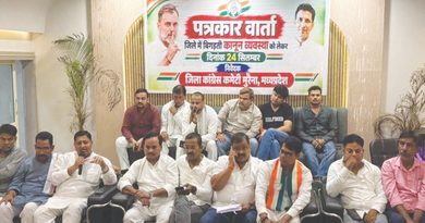 मुरैना में बढ़ते अपराध का आरोप, कांग्रेस ने देवगढ़ थाने के घेराव का किया ऐलान
